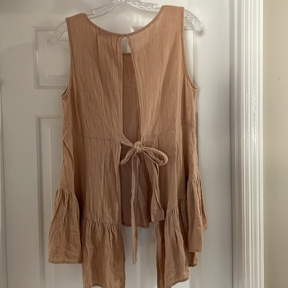 Open Back Tank - Picture 4 of 5